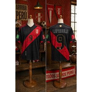 Peru Lapadula #9 2022 Qualifiers Soccer Jersey Black Red L